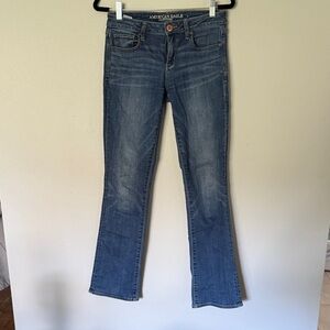 American Eagle Outfitters Women's Skinny Kick Jeans in Classic Blue